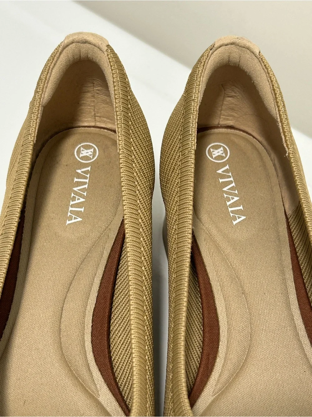 Vivaia Melody 2 Square Toe Chunky Heels Tan Size 5.5 - 6 US 36 EU